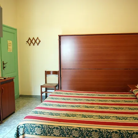 Hotel Dolly Viareggio