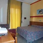 Dolly Hotel 3*