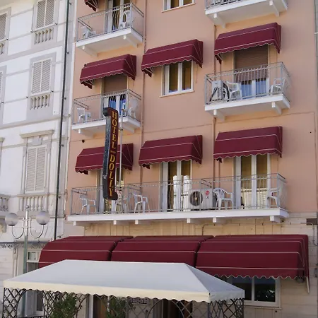 Dolly Hotel 3*