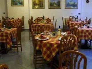 Hotel Dolly 3*