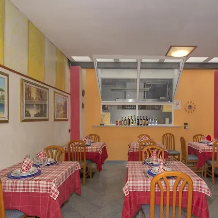 Otel Dolly Viareggio