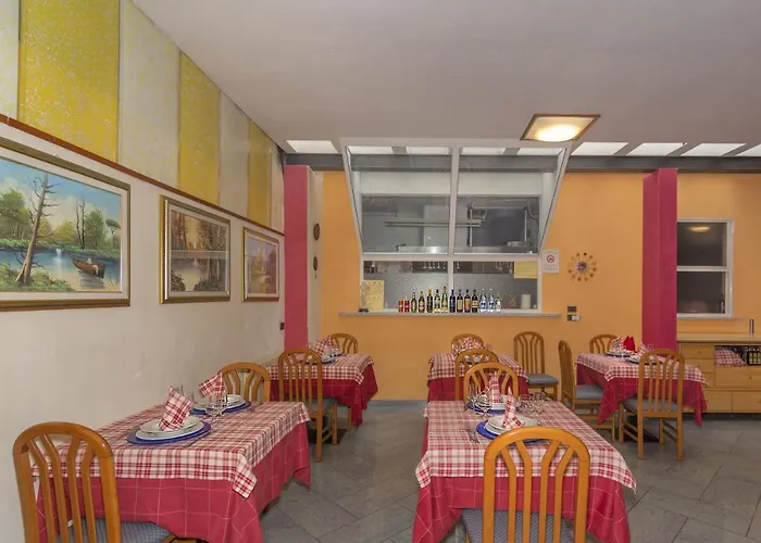 Hotel Dolly Viareggio